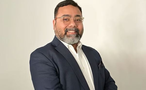 যুক্তরাজ্যের সরকারি বিশ্ববিদ্যালয়ে প্রথম বাংলাদেশি উপাচার্য ওসামা এস এম খান